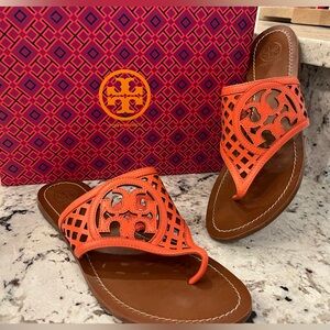 Tory Burch coral thongs, 9.5